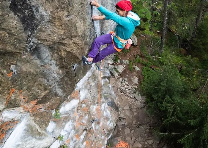 Riverside Apartament *